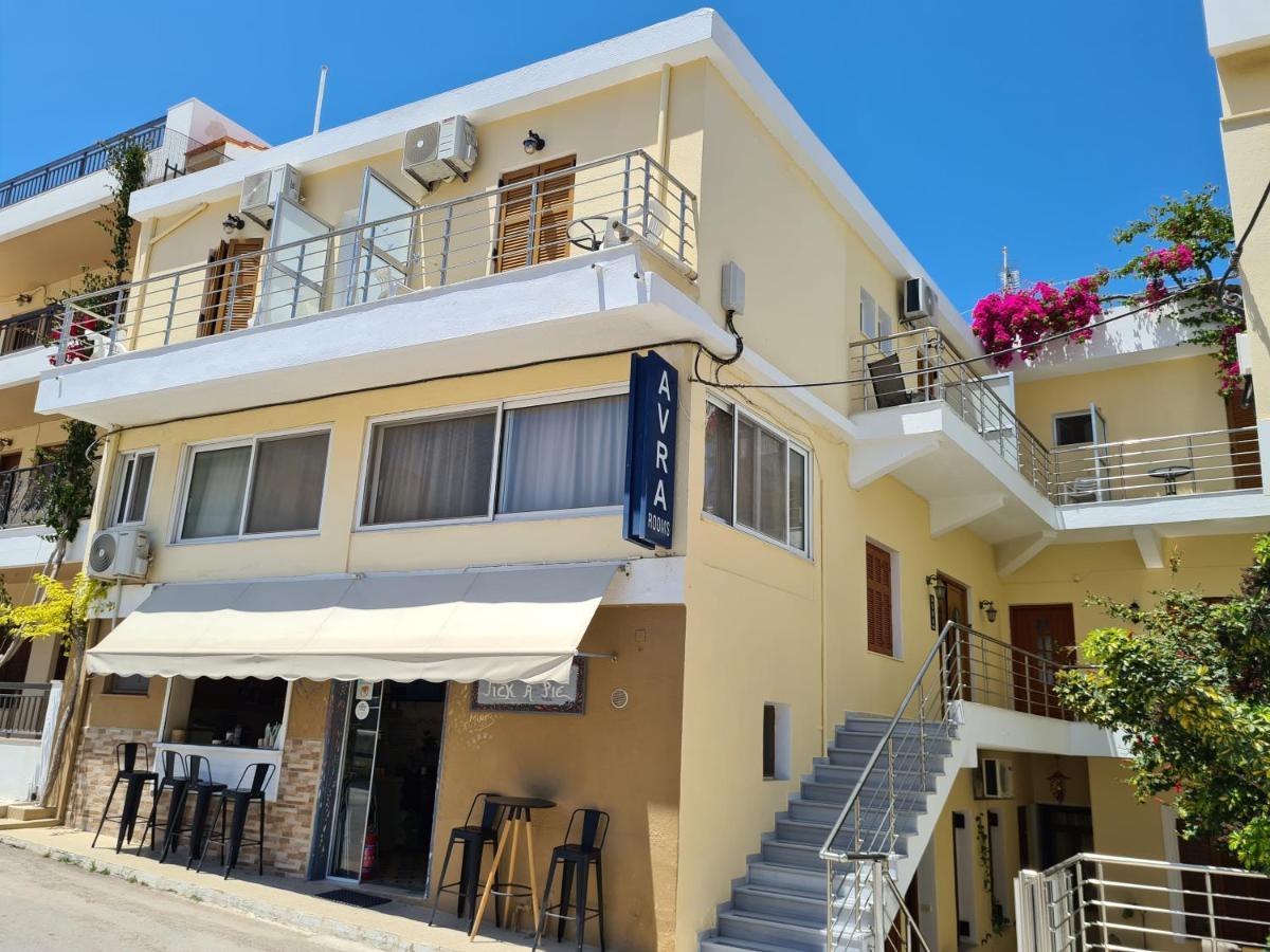 Avrahostelroom Karpathos Exterior foto