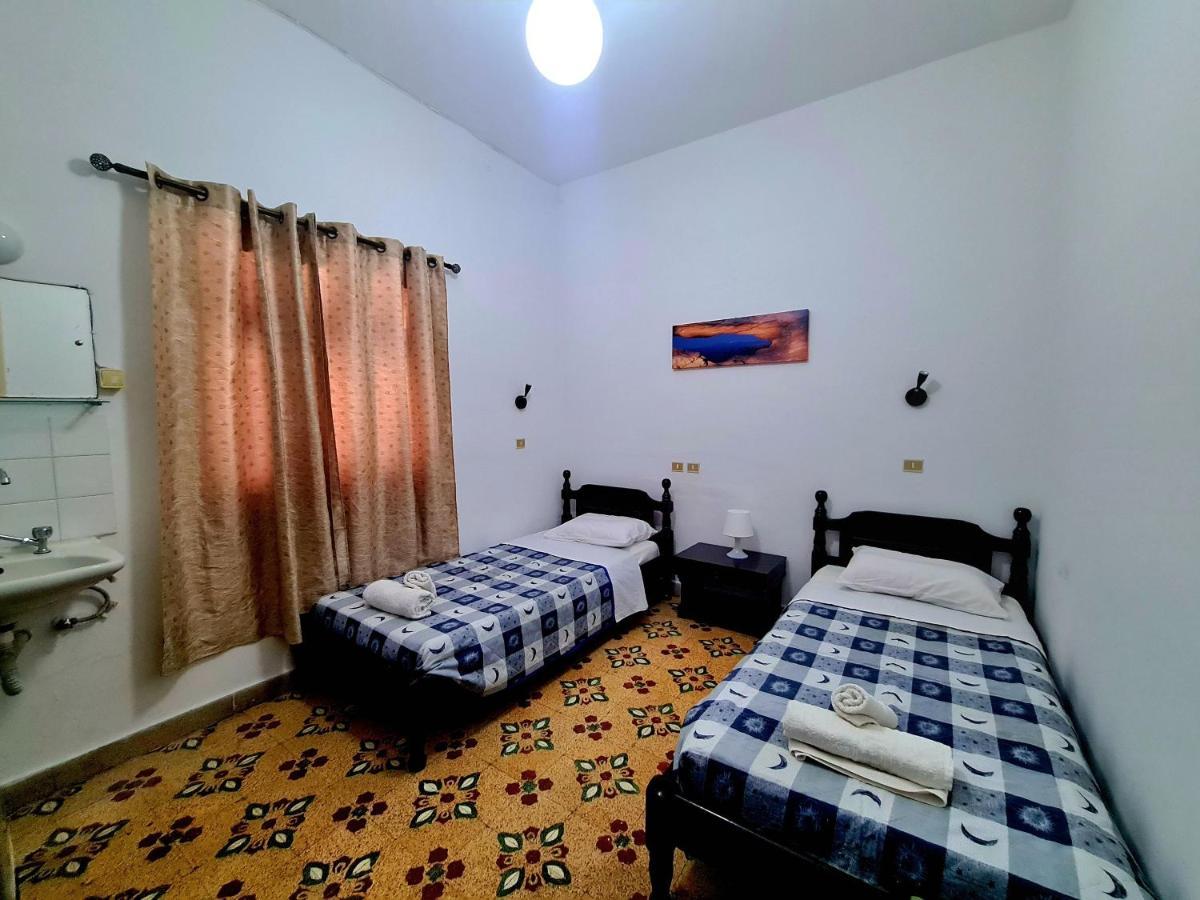 Avrahostelroom Karpathos Exterior foto